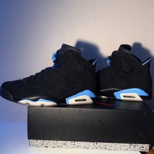 Air Jordan 6 Retro UNC